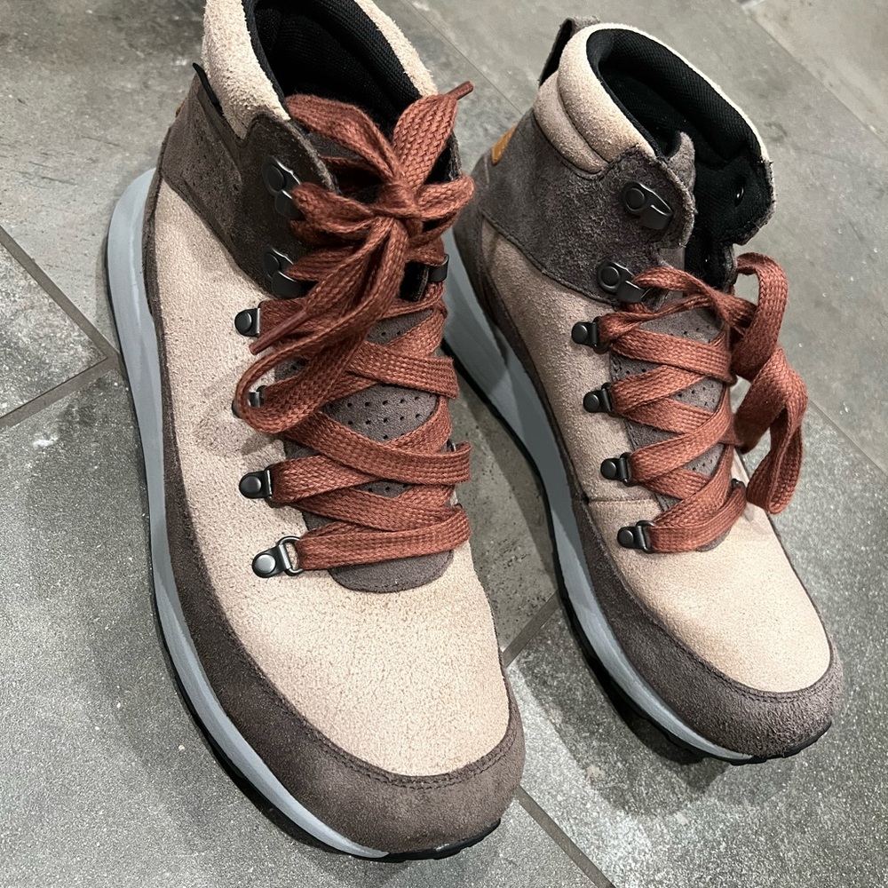 Merrell - Picture 5 of 10